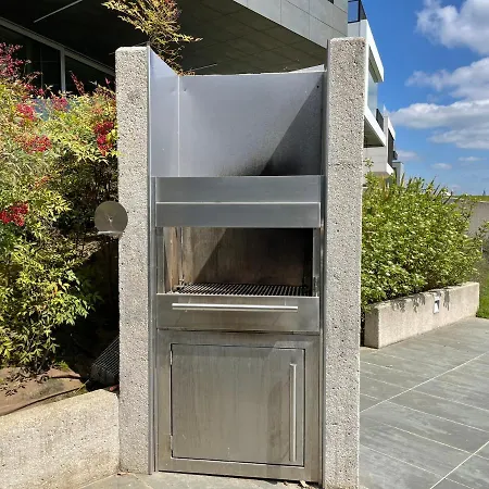 Tres Prismas Exclusive Sarria