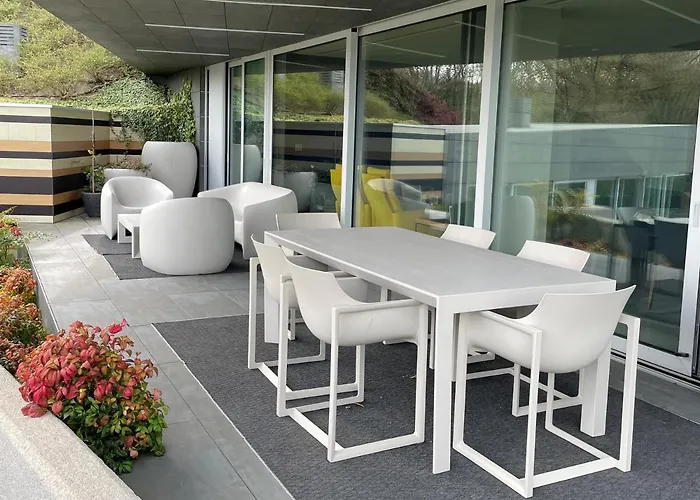 Tres Prismas Exclusive *