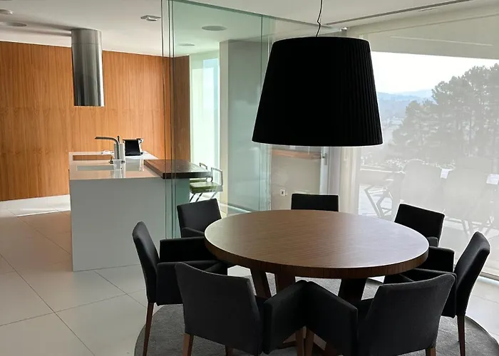 Tres Prismas Exclusive Sarria