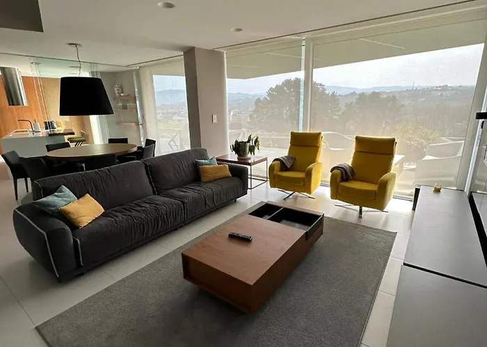 Tres Prismas Exclusive Sarria