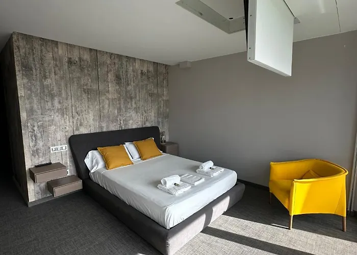 Tres Prismas Exclusive Tatil Evi *